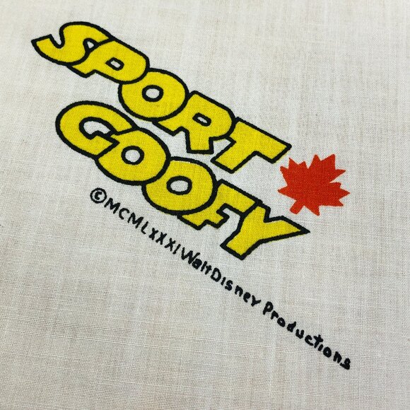 Vintage Sport Goofy TWIN Bed FLAT Top Sheet: Esmond Canada -Walt Disney Bedding - Picture 11 of 13